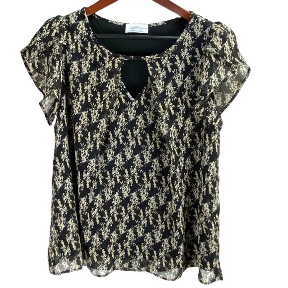 Kaileigh Womens Flutter Sleeve Keyhole Front Top Size M - Picture 1 of 5